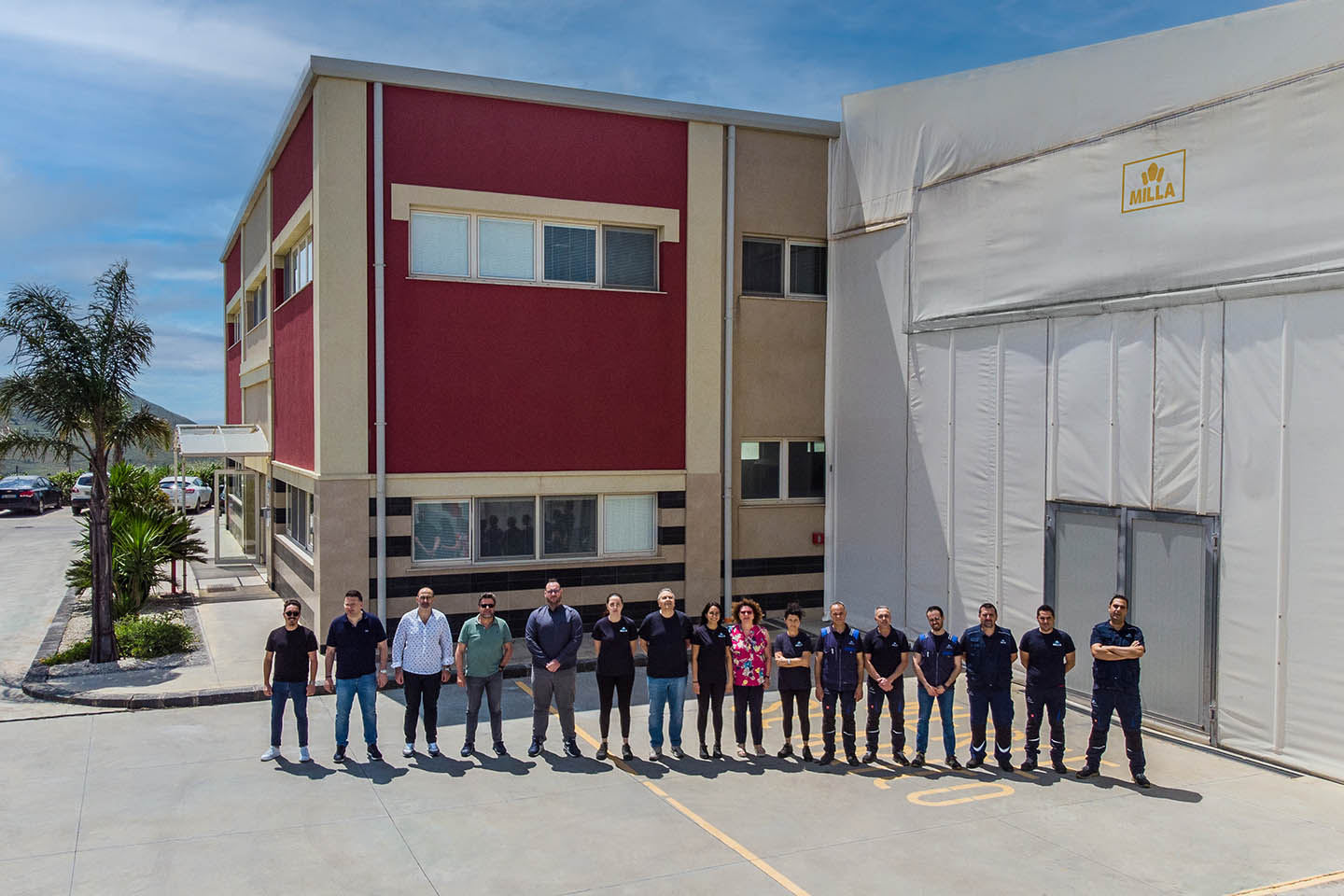 Manufacturing company in Sicily, company's team